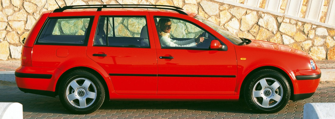 Фольксваген (Volkswagen) Golf III универсал